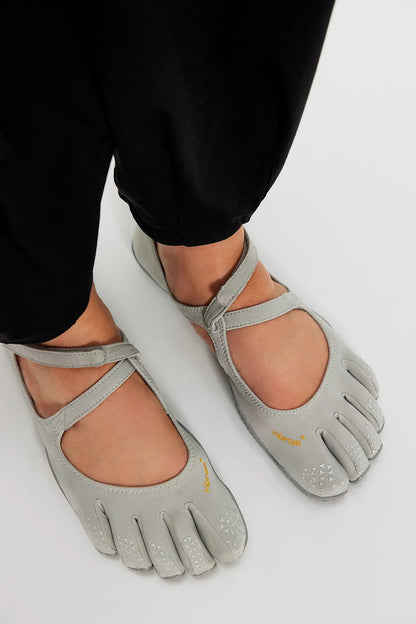 ELVORAE | Open-Top Five Finger Shoes