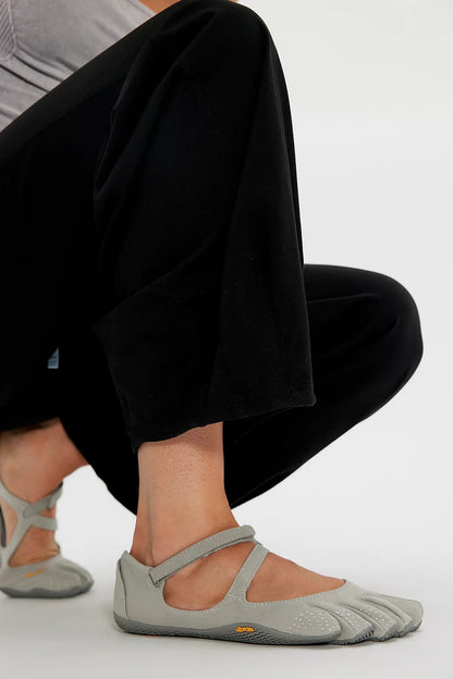 ELVORAE | Open-Top Five Finger Shoes